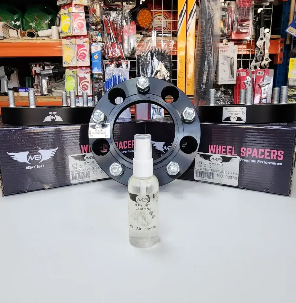 بخاخ معطر جو للسيارة من إم بي برائحة الليمون القوية 50مل