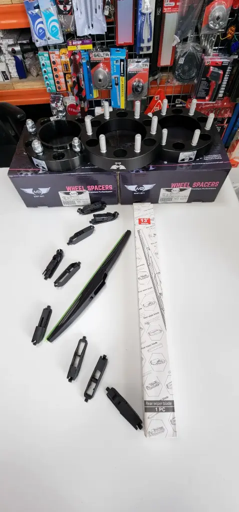 rear wiper blade 13'' 1PC