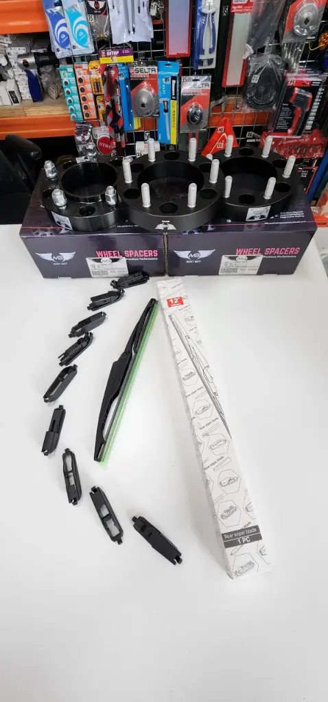 Rear wiper blade 12'' 1PC