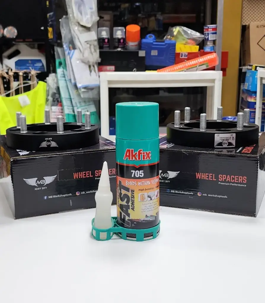 Super Glue Spray big