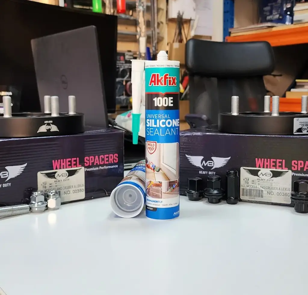 black silicone 100e akfix