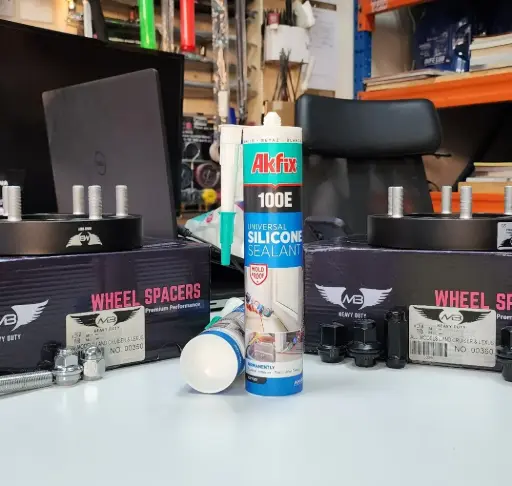 white silicone sealant 100e akfix 325gr wkhum made in turkey