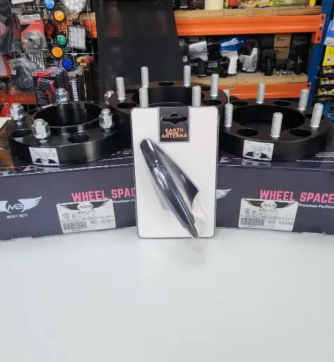 erath antenna black and chrome